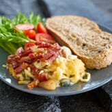 Venenatis metus et, aliquam tellus. Donec consequat molestie